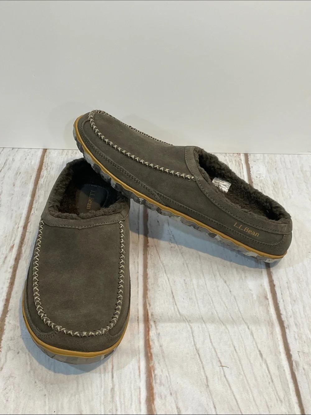 L.L. Bean Mens 10 Suede Slippers Grey Shearling Slip-On Loafers Low Back Cozy